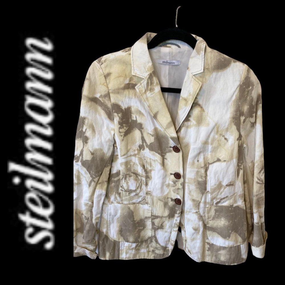 Steilmann Off White Buttoned Jacket